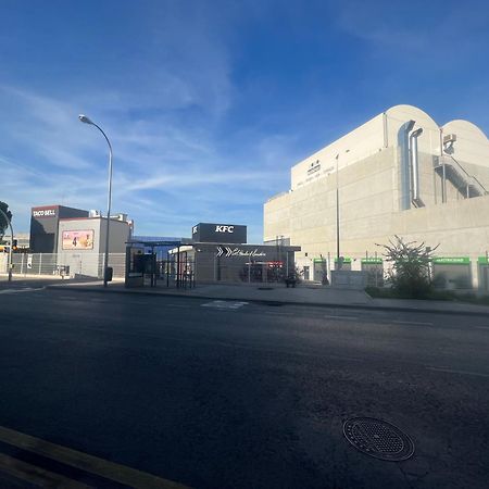 P2 Madrid Airport, Estadio Civitas, Ifema, Barajas Y Rejas 외부 사진